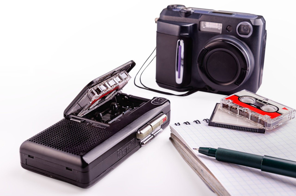 Диктофон, камера, медия – необходимото за един влог